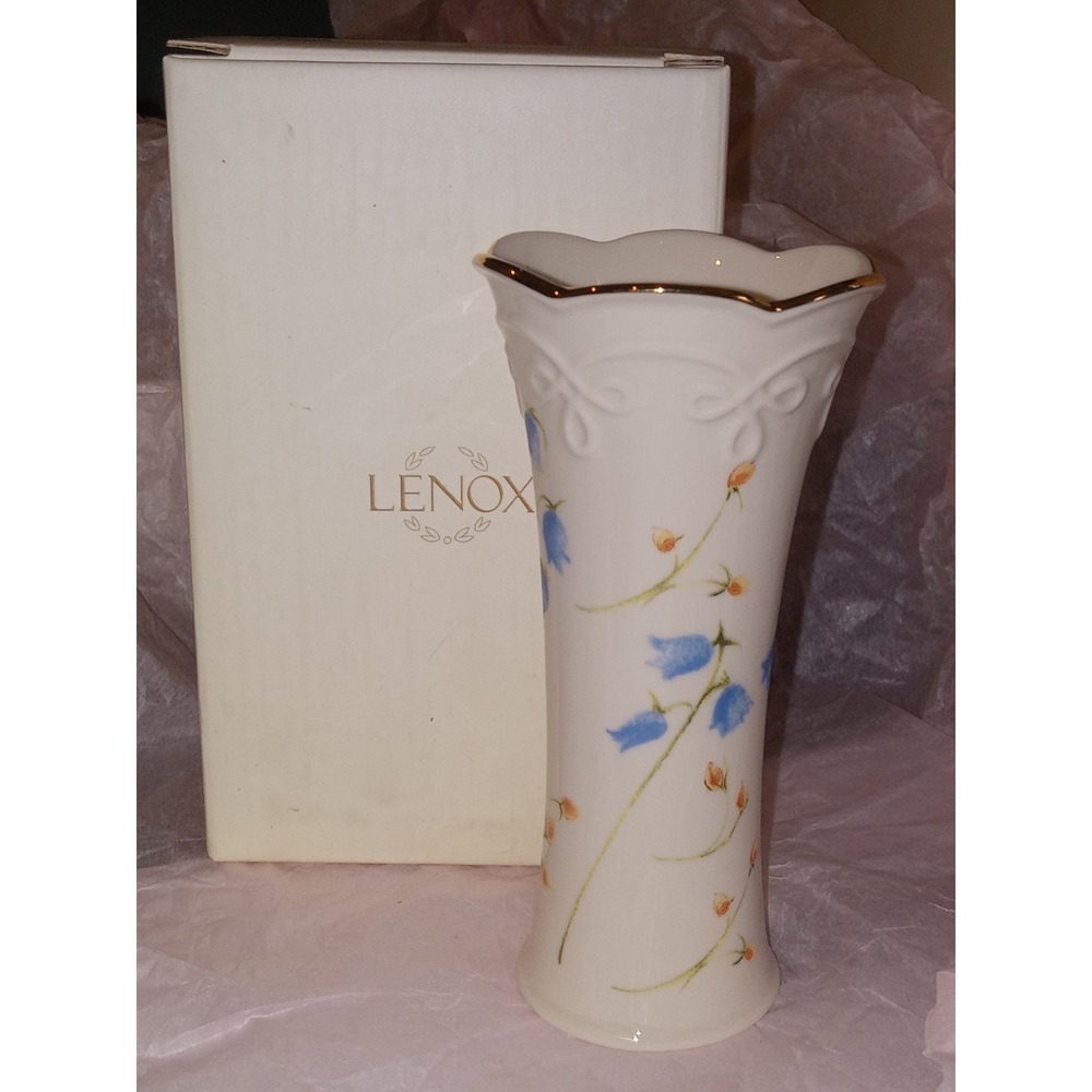 LENOX Vtg Ivory Porcelain Classic Bud Vase Bluebell 24k Ruffle Trim 5" Tall NIB